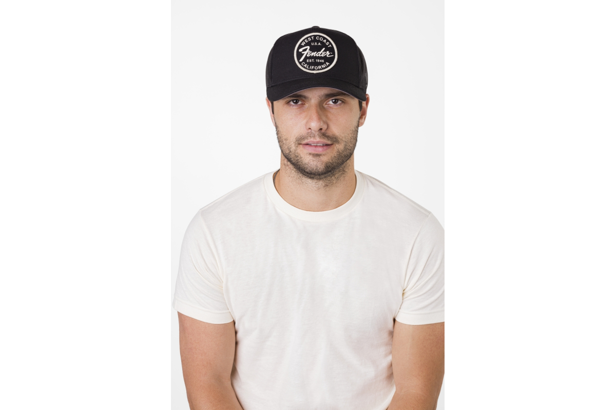 FENDER WEST COAST TRUCKER HAT BLACK Кепка