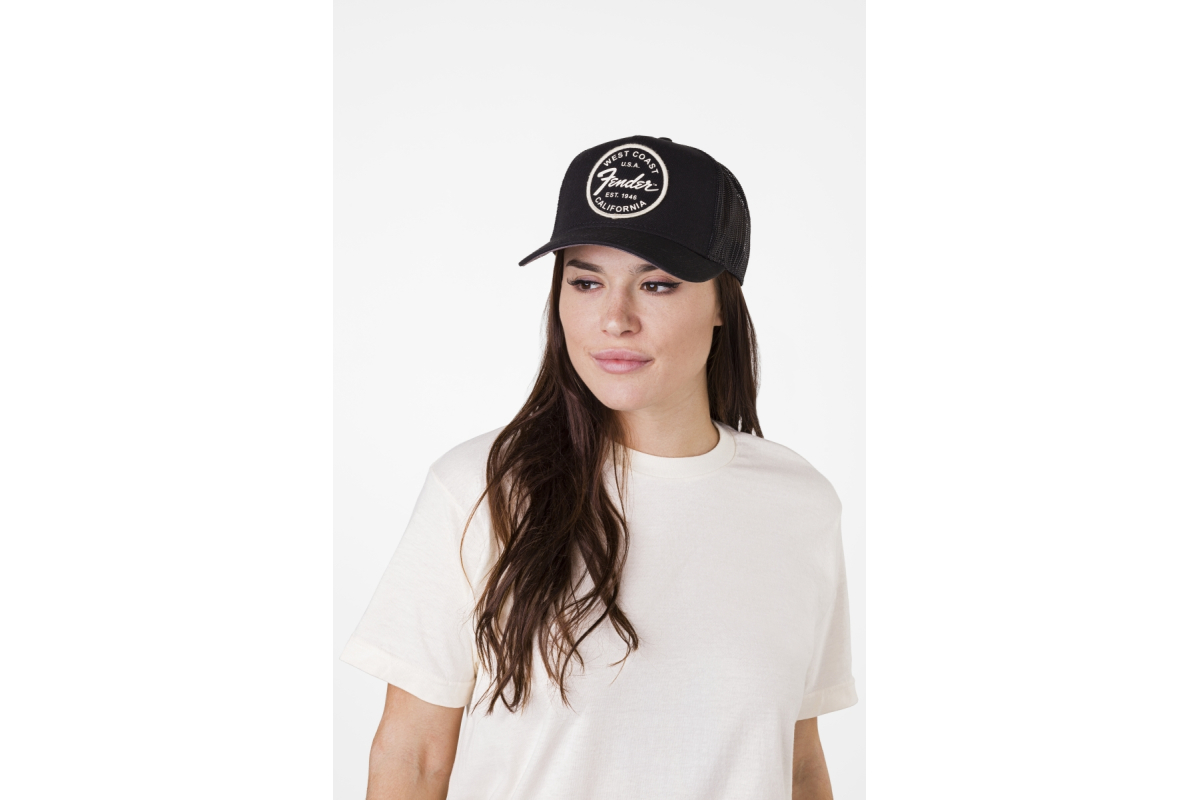 FENDER WEST COAST TRUCKER HAT BLACK Кепка
