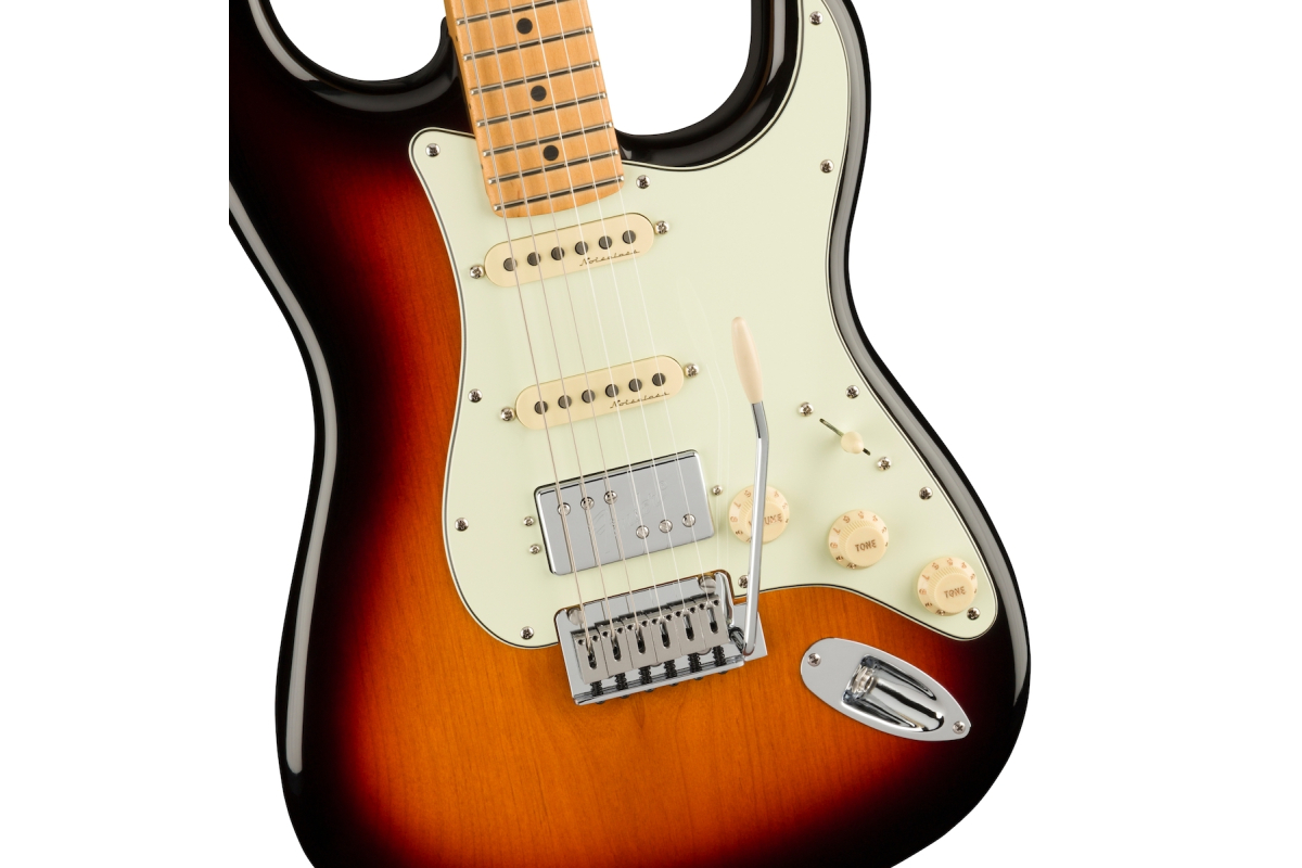 FENDER PLAYER PLUS STRATOCASTER HSS MN 3TSB Електрогітара