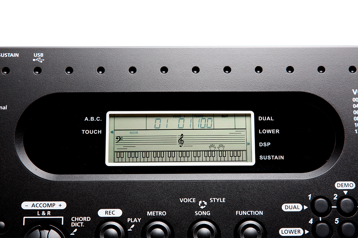KURZWEIL KP70 Синтезатор
