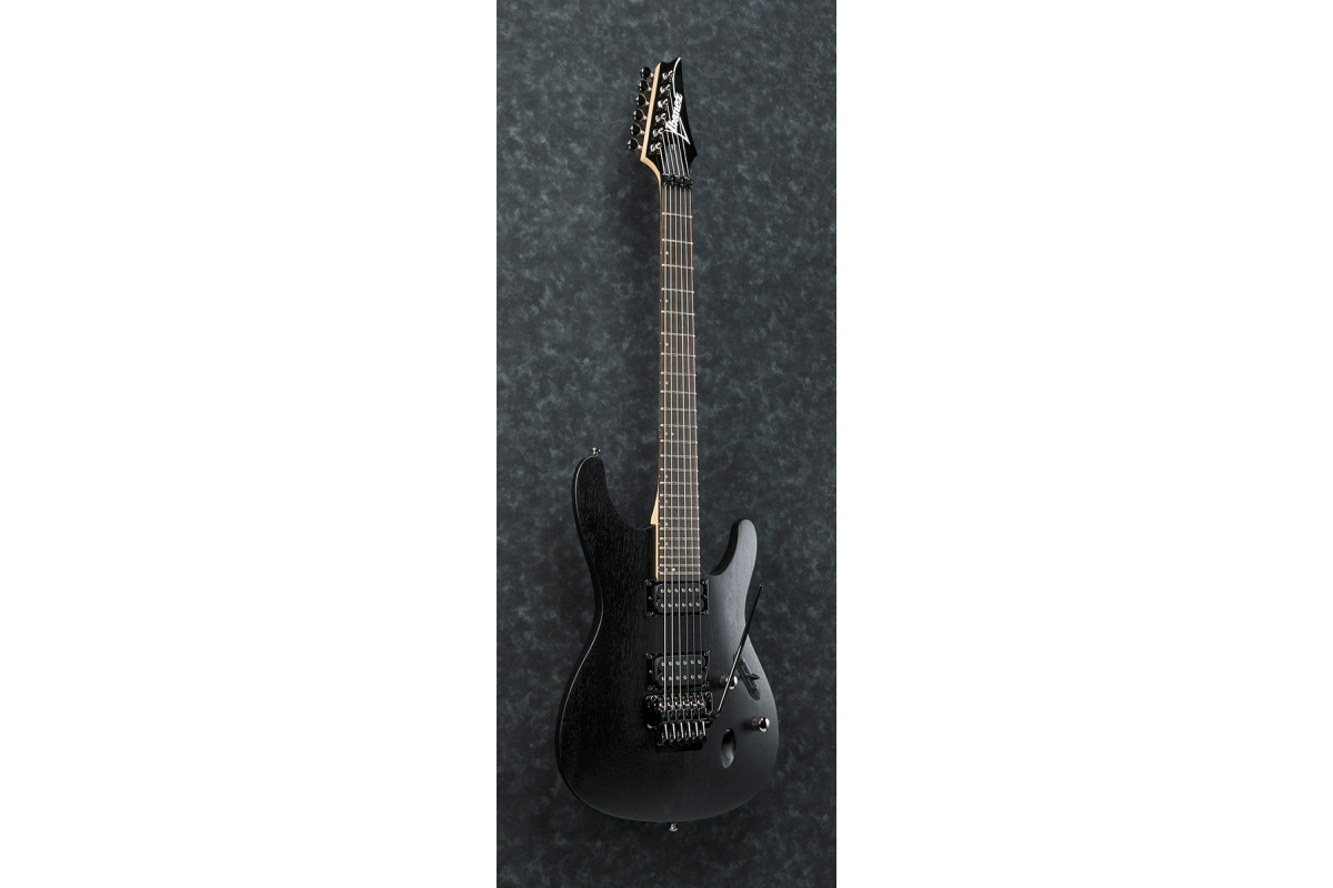 IBANEZ S520 WK Электрогитара