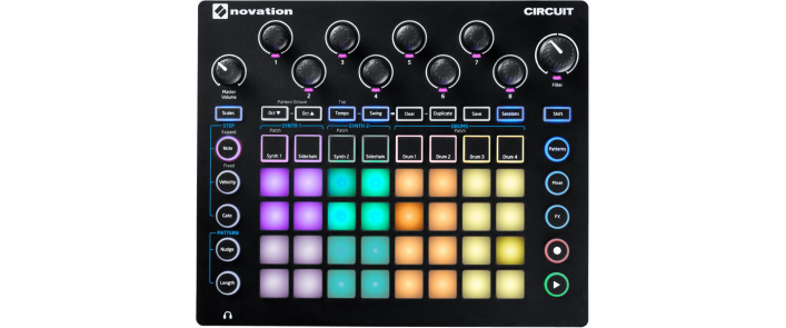 Синтезатор NOVATION CIRCUIT