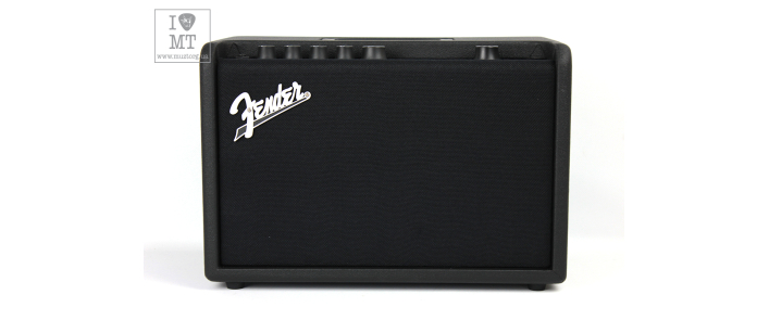 FENDER MUSTANG GT 40 Гітарний комбопідсилювач