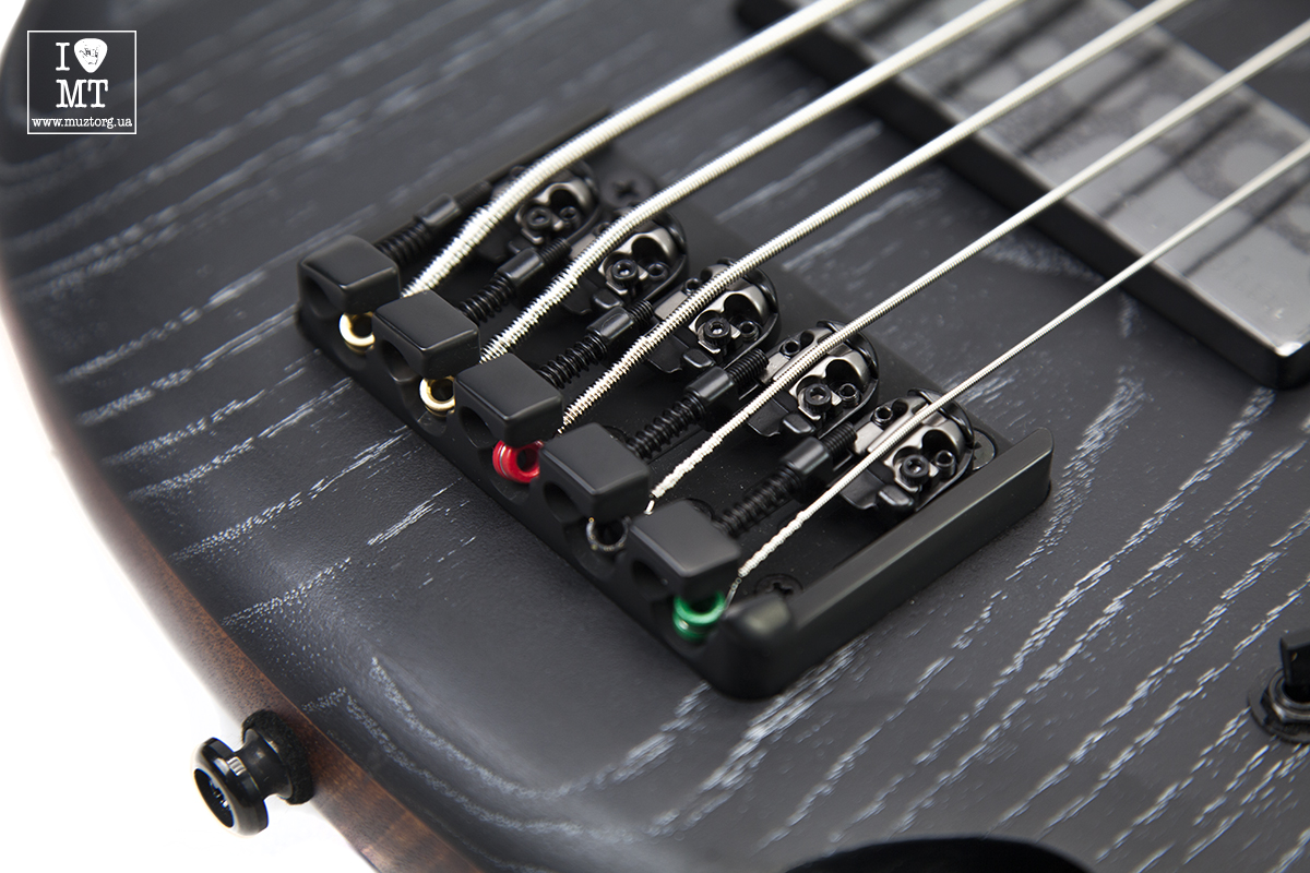 IBANEZ SR675 SKF Бас-гітара