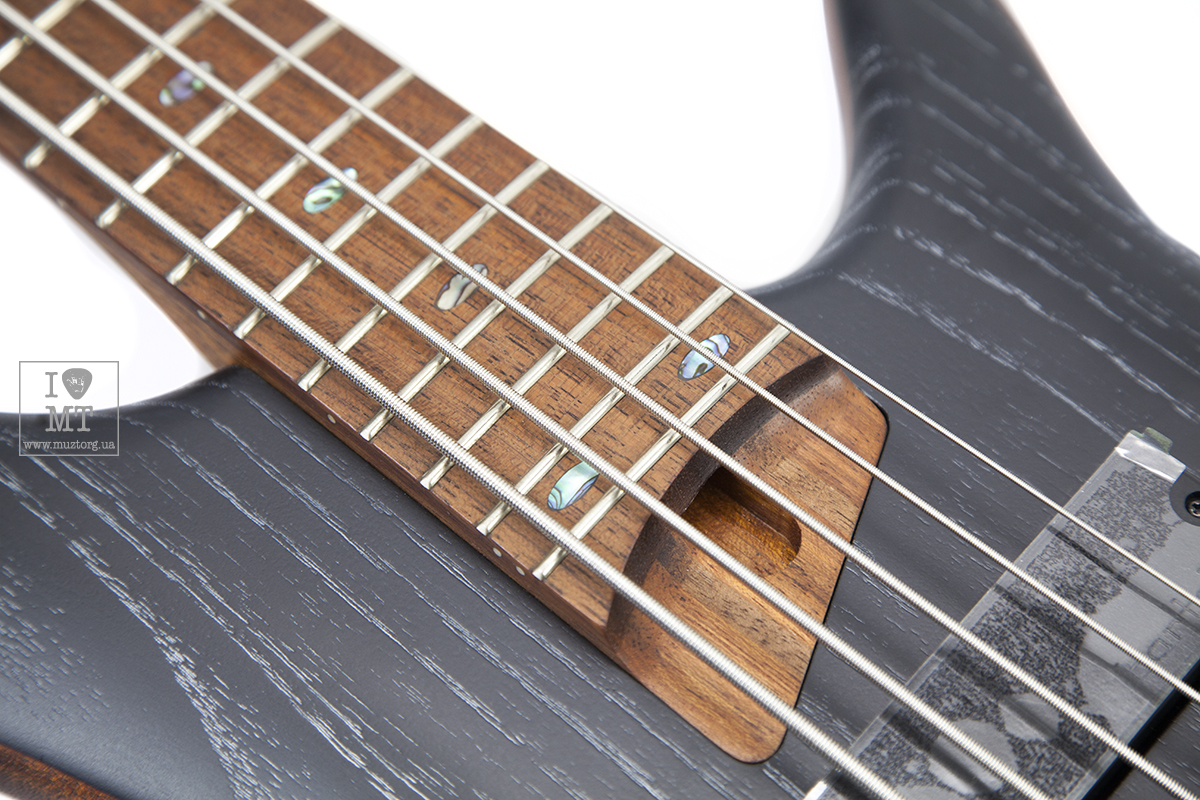 IBANEZ SR675 SKF Бас-гітара