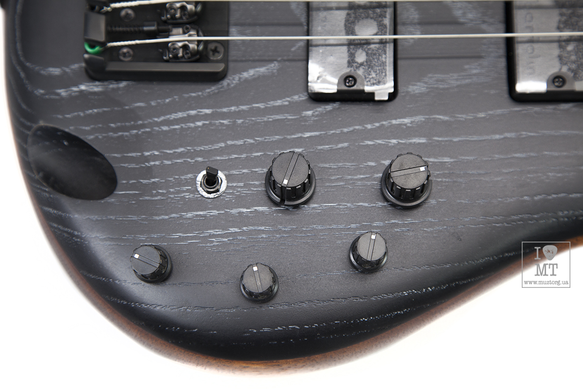 IBANEZ SR675 SKF Бас-гітара