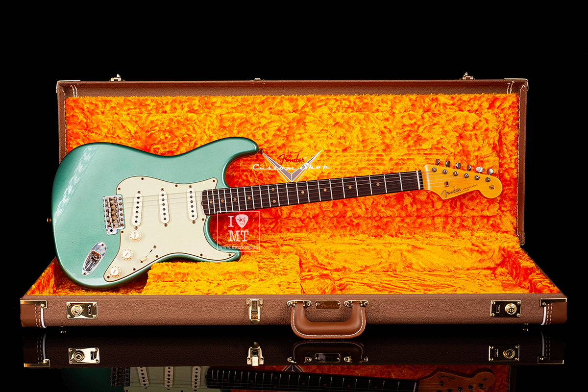 Электрогитара FENDER CUSTOM SHOP 1960 STRATOCASTER JOURNEYMAN RELIC FADED AGED SHERWOOD GREEN METALLIC