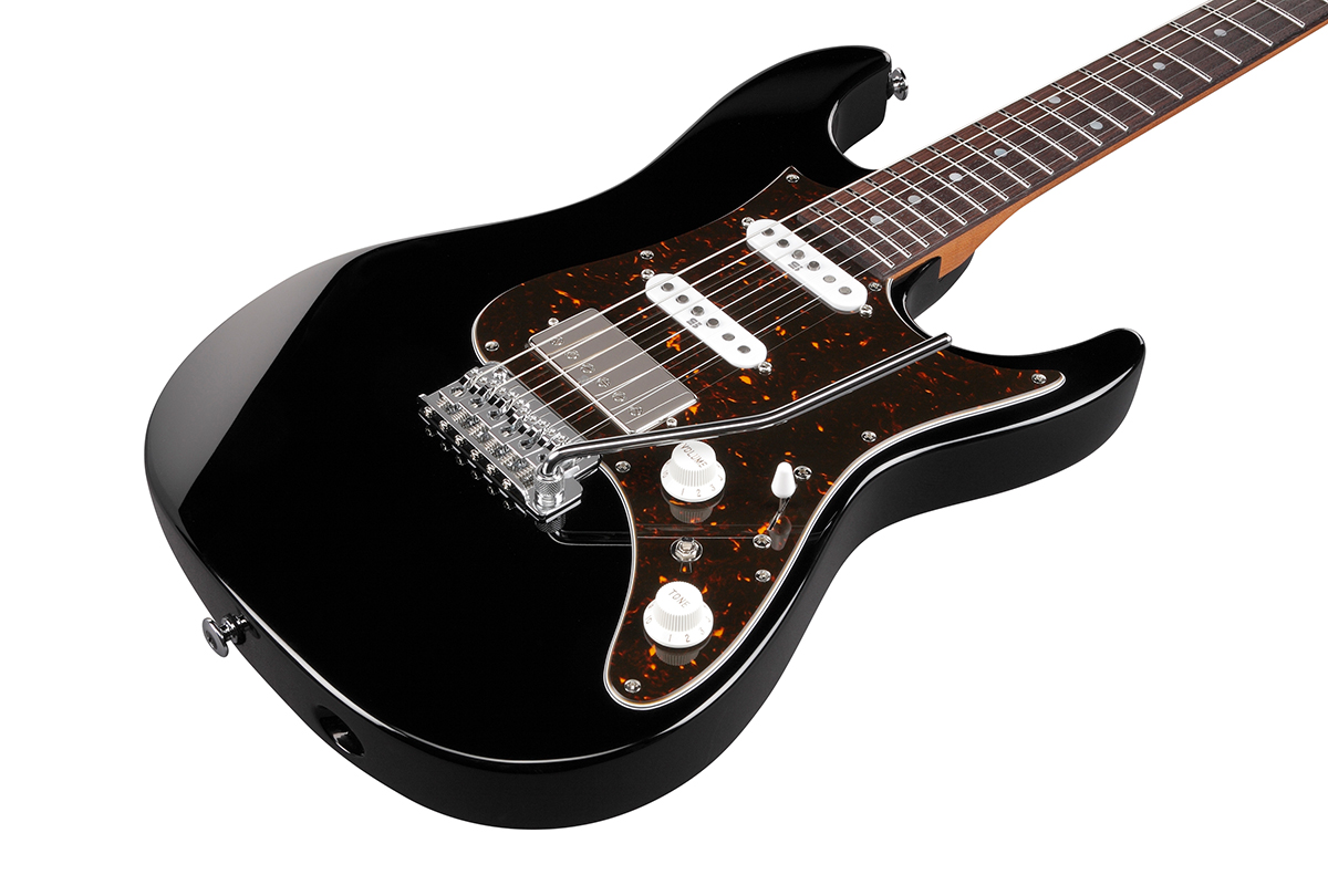 IBANEZ AZ2204N-BK Електрогітара