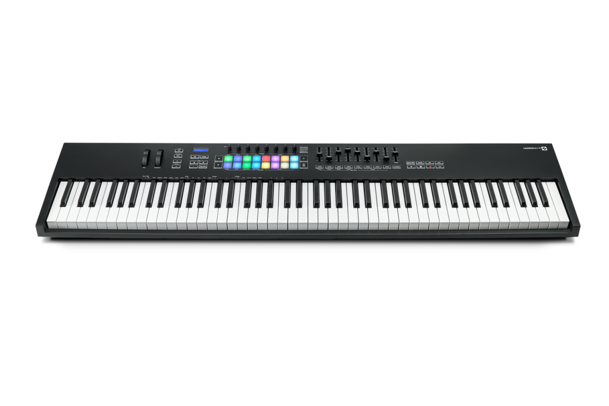 NOVATION Launchkey 88 Mk3 MIDI клавиатура