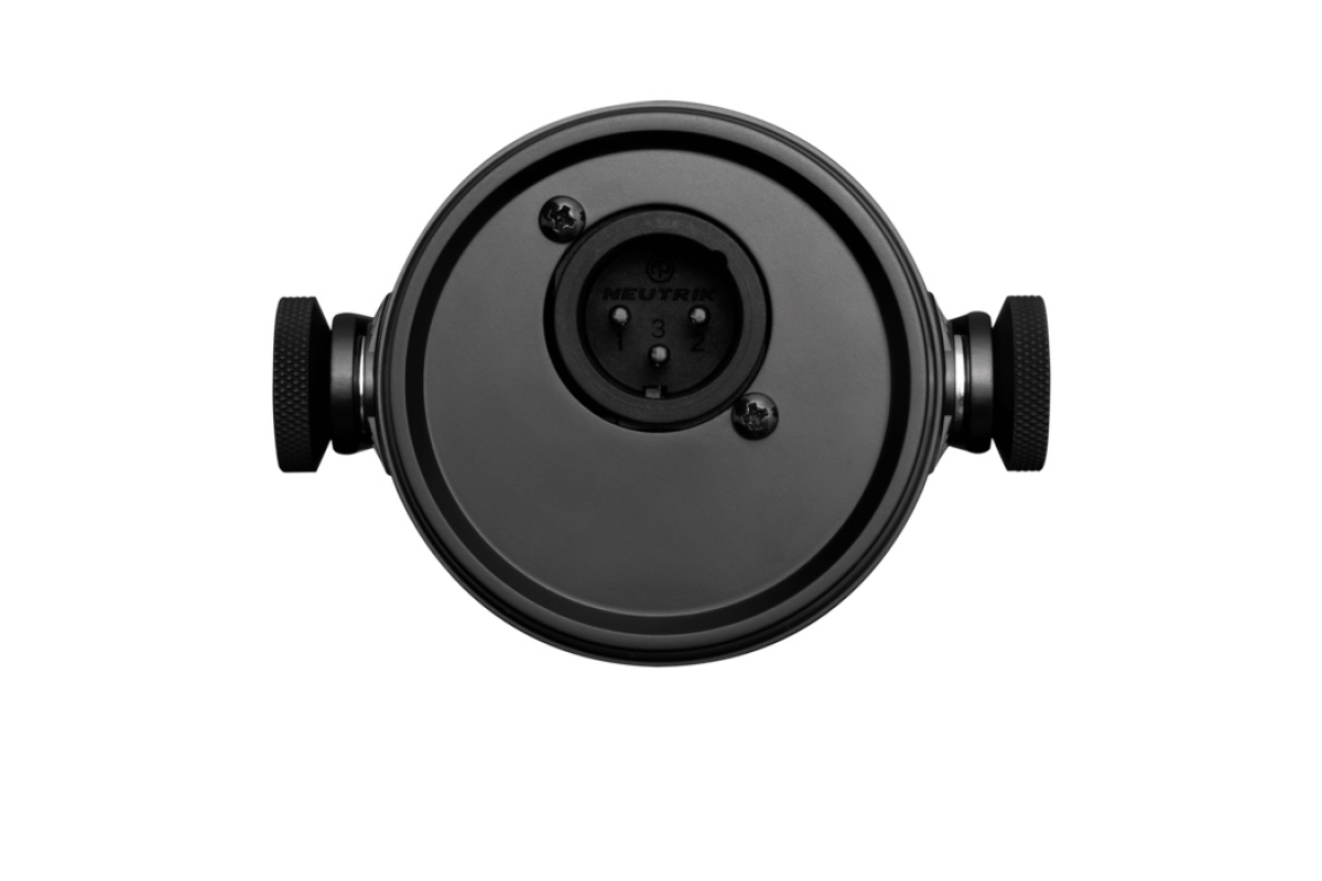 SHURE MV7X Микрофон