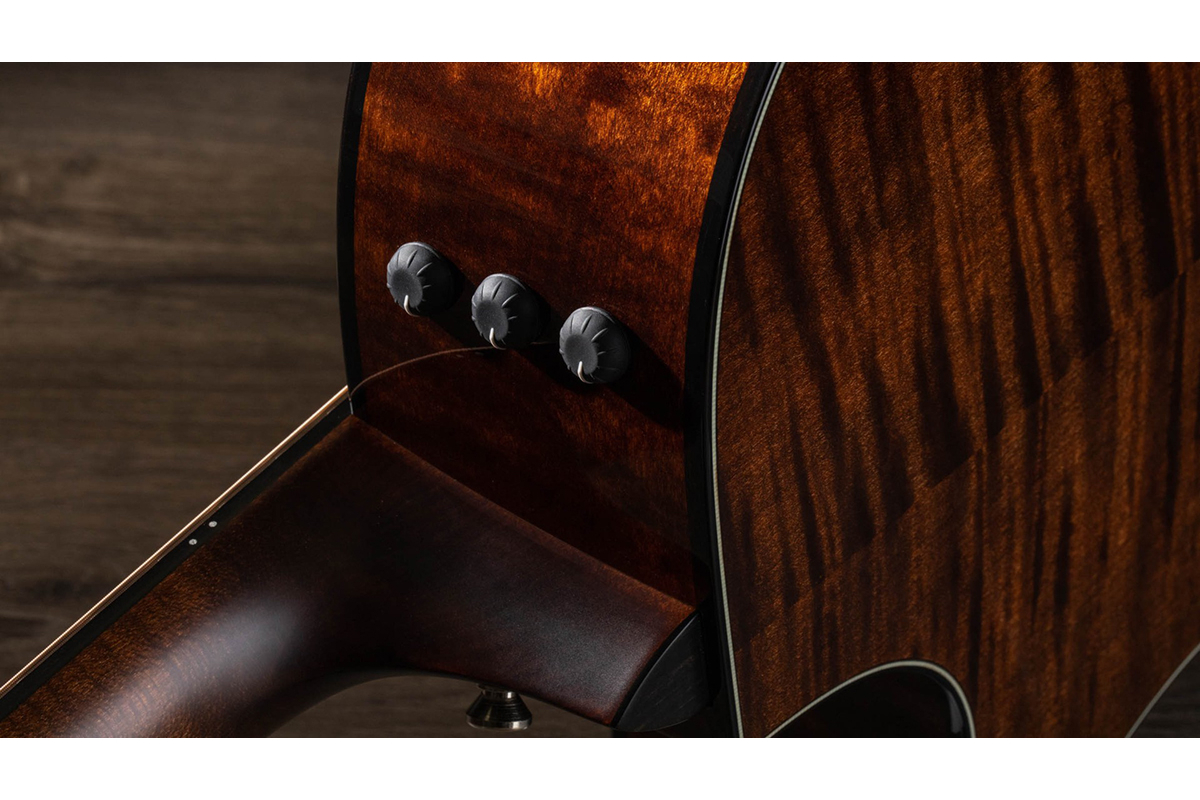 Гітара електроакустична TAYLOR GUITARS 614ce