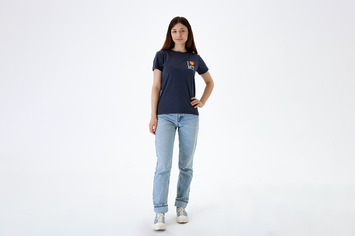Muztorg t-shirt female S Футболка