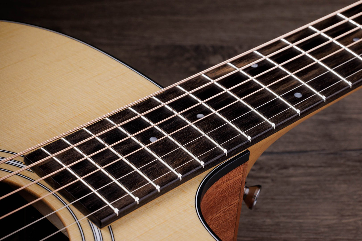 Гітара електроакустична TAYLOR GUITARS 110CE-S