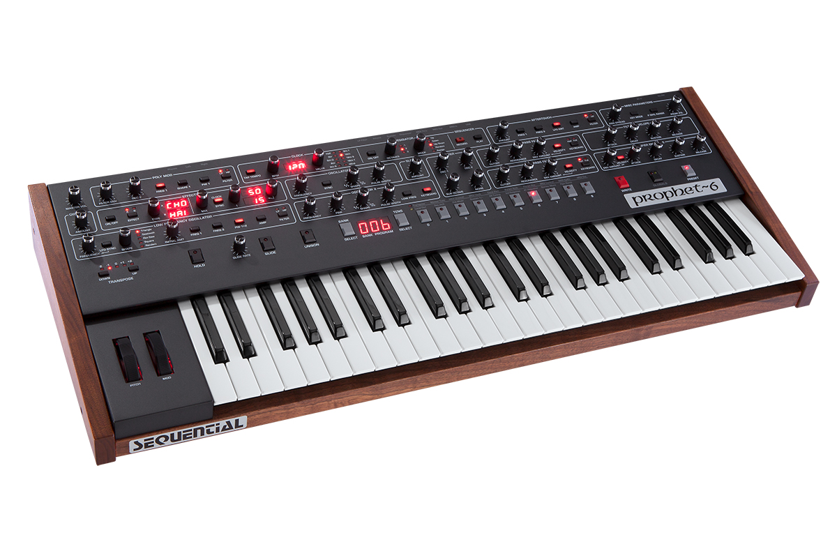 Синтезатор аналоговый Sequential Prophet 6