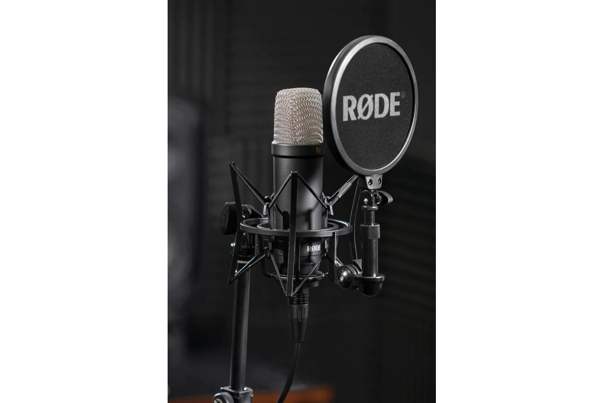 Микрофон RODE NT1 SIGNATURE BLACK