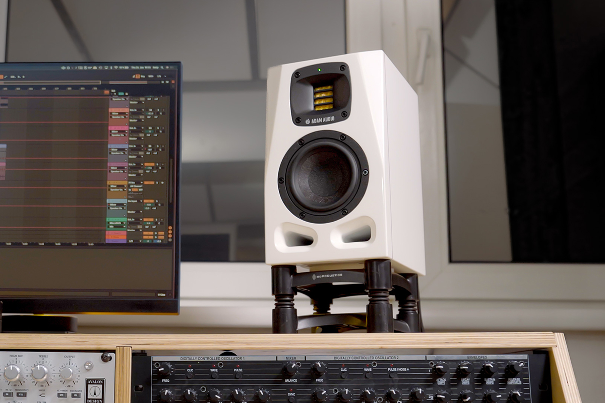 Студійний монітор ADAM AUDIO A4V (White)