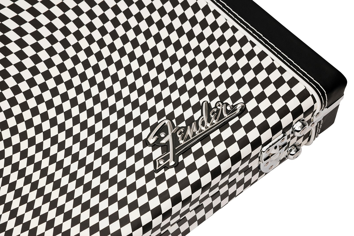 Кейс для електрогітари FENDER CLASSIC SERIES STRAT/TELE CASE WAVY CHECKERBOARD