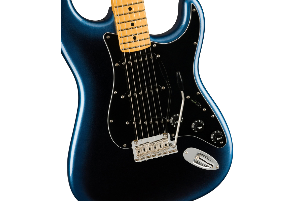 FENDER AMERICAN PRO II STRATOCASTER MN DARK NIGHT Электрогитара
