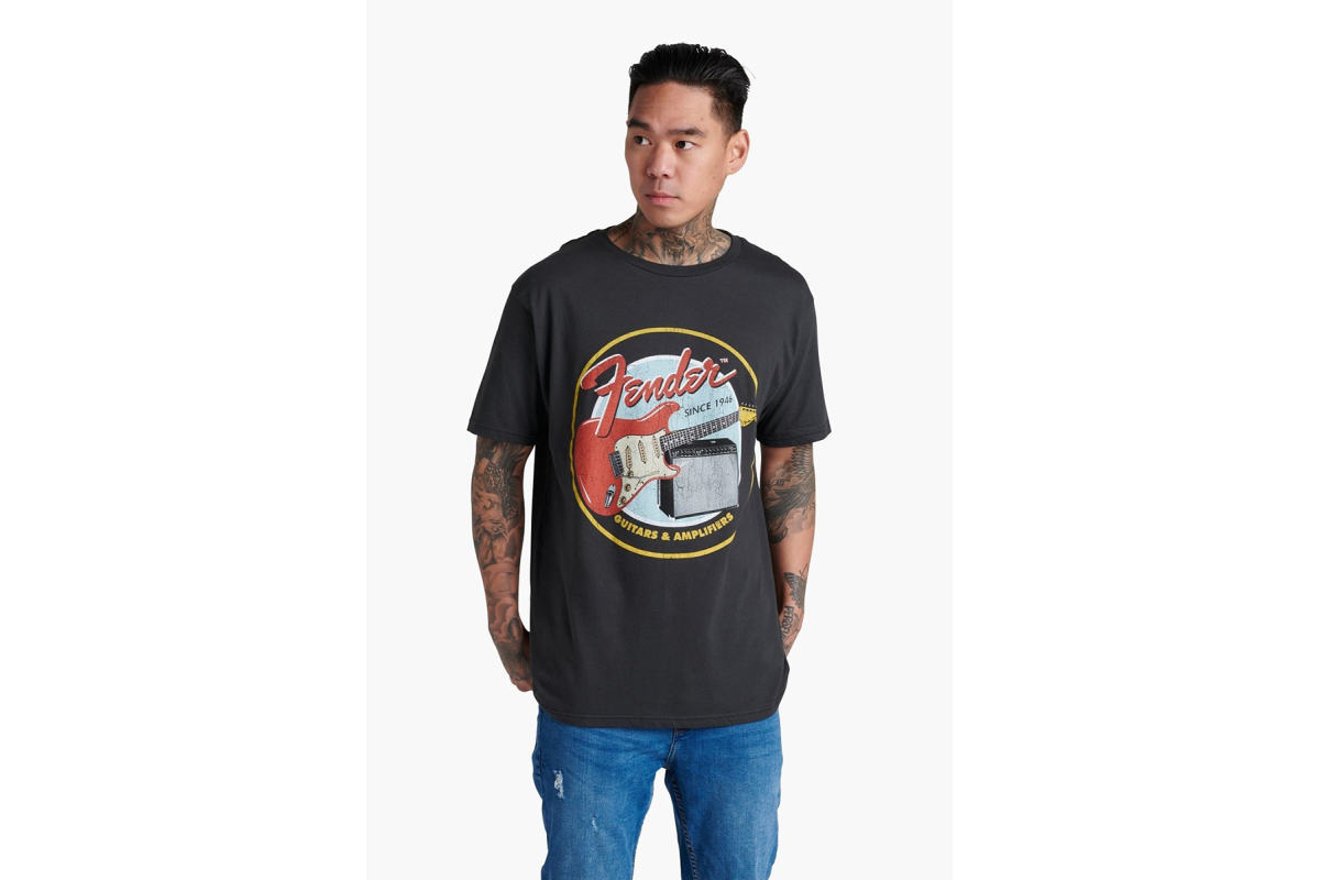 Футболка FENDER T-SHIRT 1946 GUITARS AND AMPLIFIERS BLACK XL