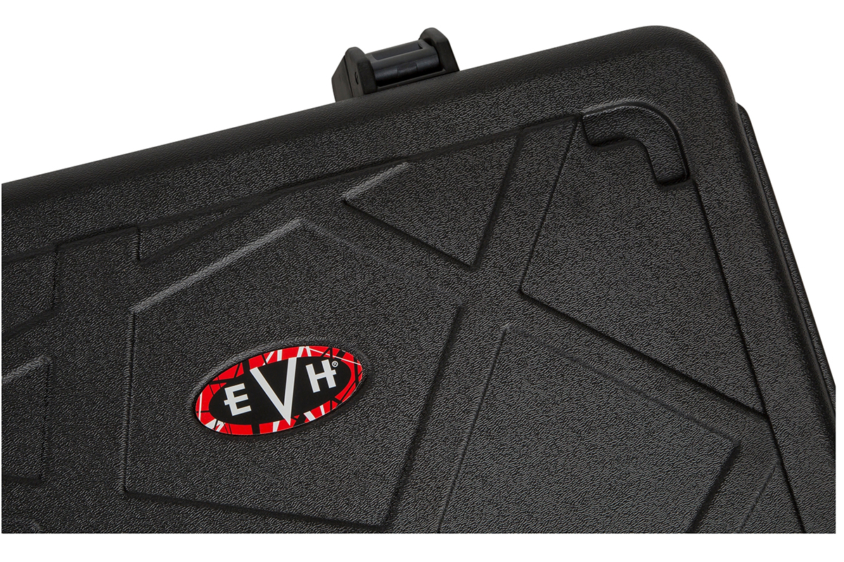 EVH STRIPE SERIES CASE BLACK Кейс для электрогитары