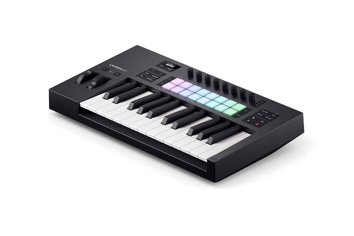 MIDI клавиатура NOVATION Launchkey 25 MK4