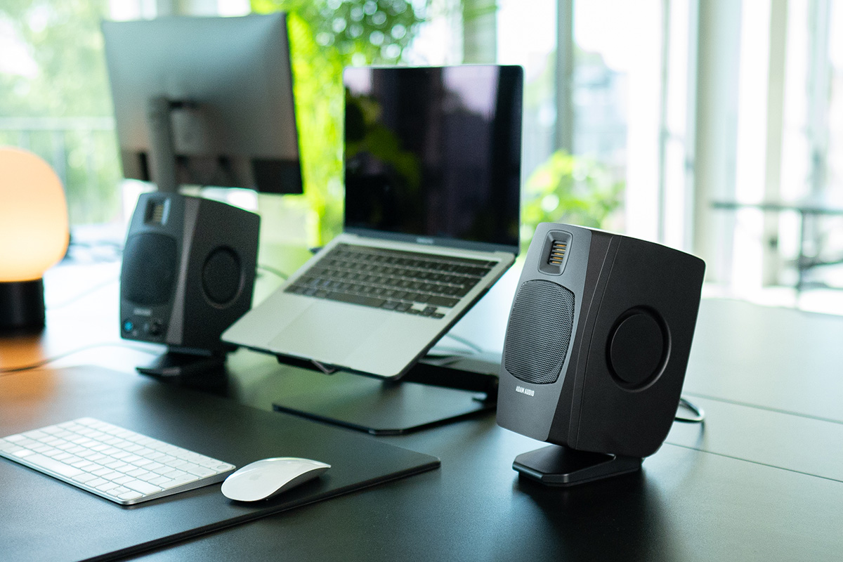 Студійний монітор ADAM AUDIO D3V Black