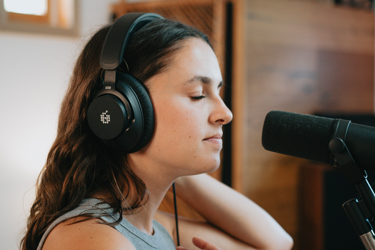 Наушники ADAM AUDIO H200