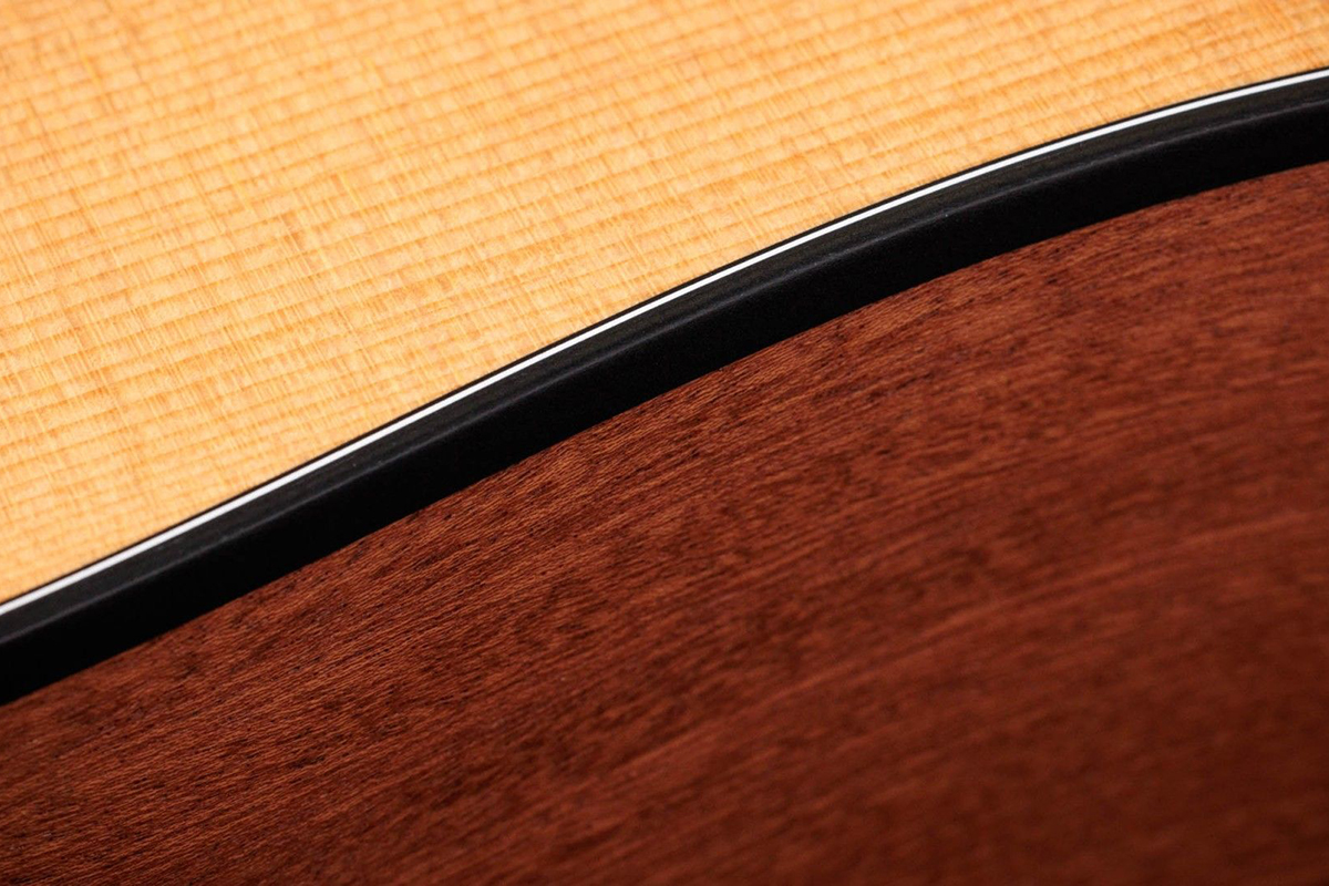 Гітара електроакустична TAYLOR GUITARS 110CE