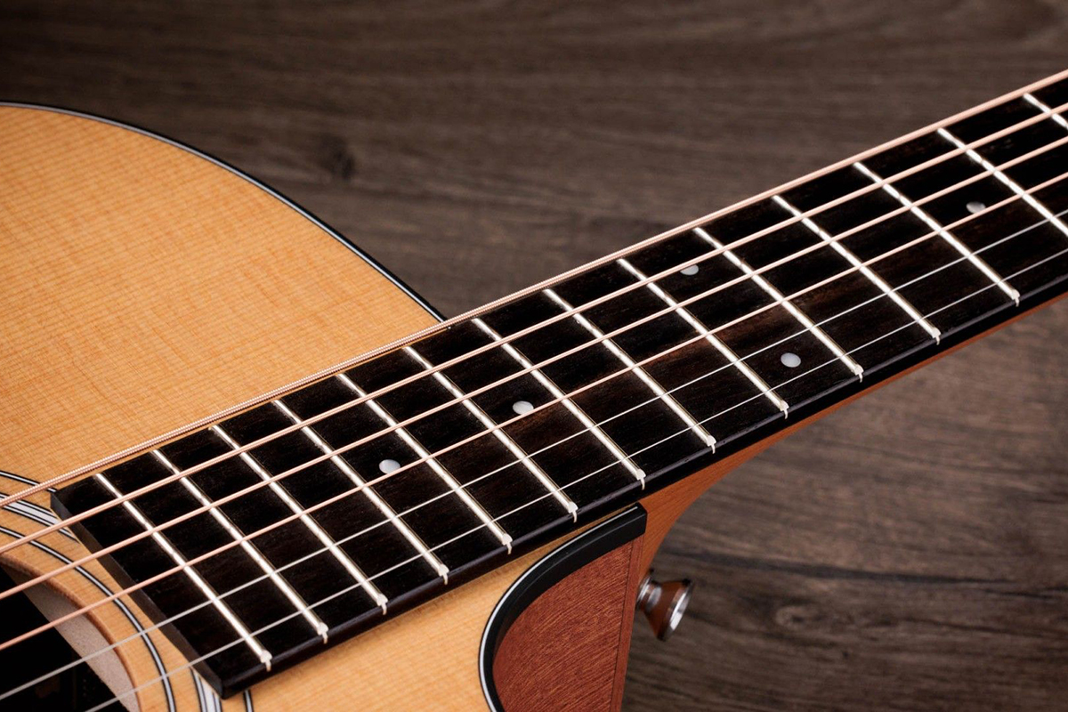 Гітара електроакустична TAYLOR GUITARS 110CE