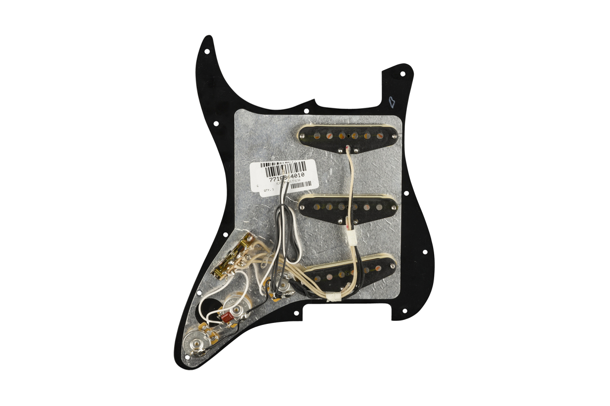 Пікгард зі звукознімачами FENDER PRE-WIRED STRAT PICKGUARD ORIGINAL '57/'62 SSS BLACK