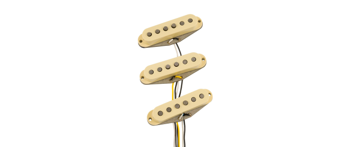 Набор звукоснимателей FENDER PURE VINTAGE '73 STRATOCASTER PICKUP SET AGED WHITE