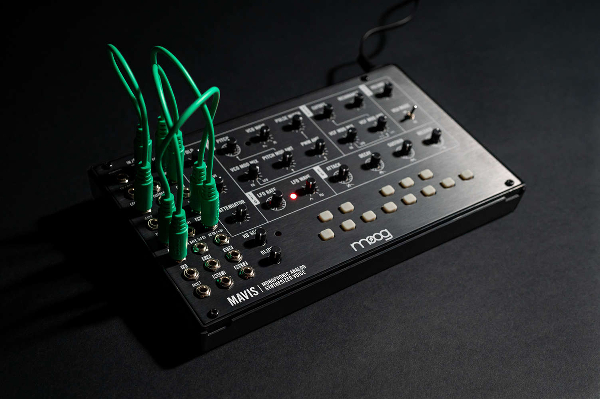 Синтезатор MOOG Mavis
