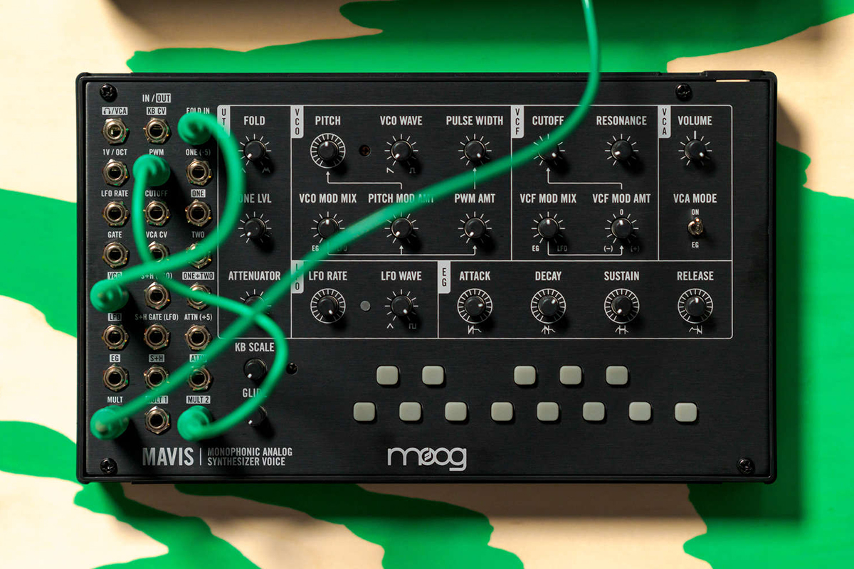Синтезатор MOOG Mavis