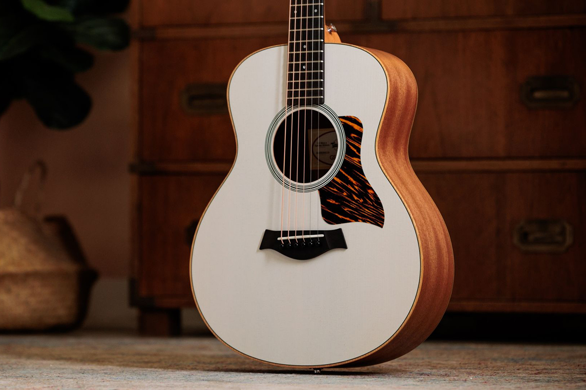 Гітара електроакустична TAYLOR GUITARS GS Mini-e Trans White Special Edition