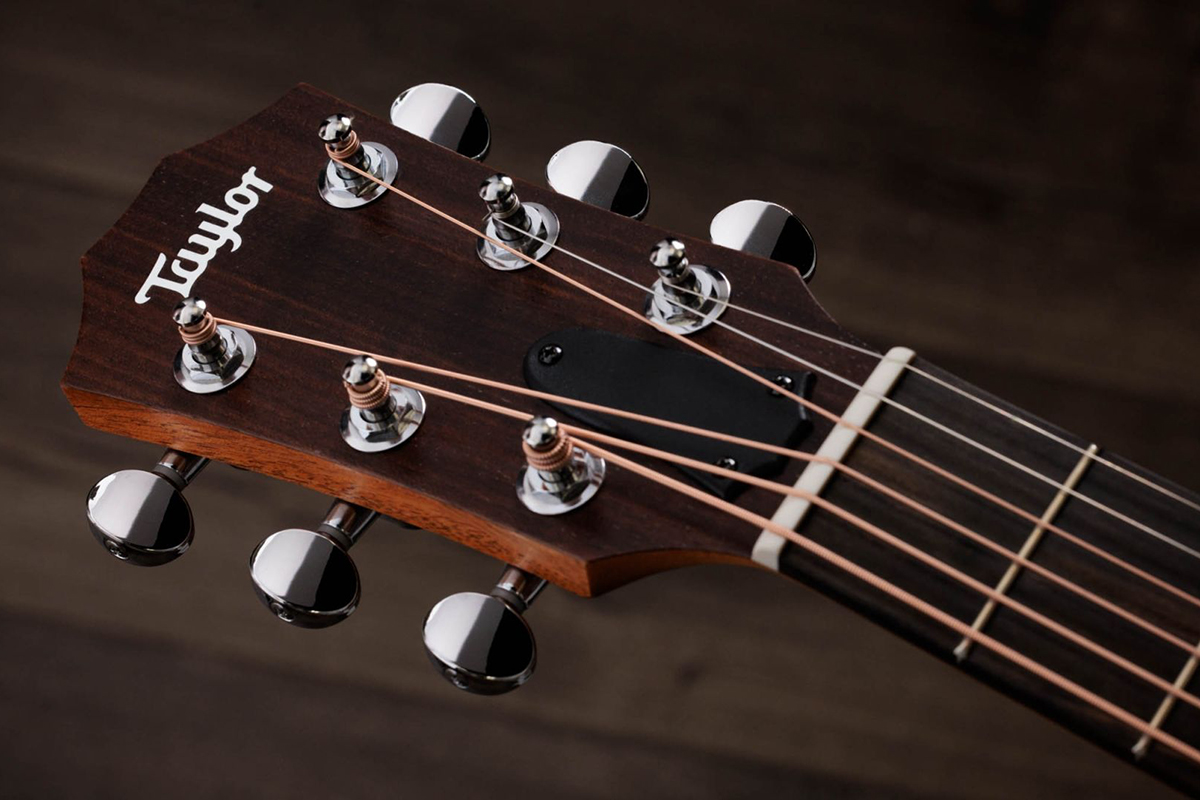 Гитара электроакустическая TAYLOR GUITARS GS Mini-e Trans Black Special Edition