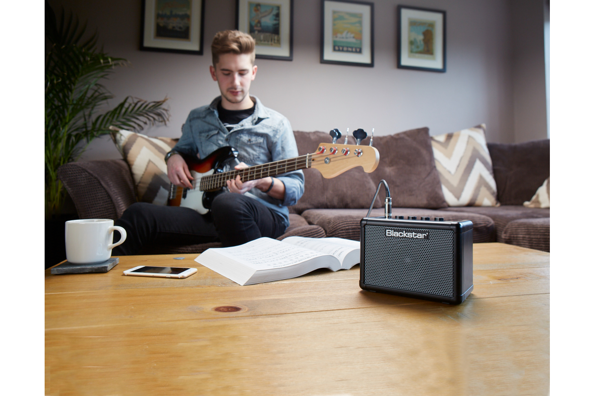 Гитарный комбоусилитель BLACKSTAR FLY 3 BASS