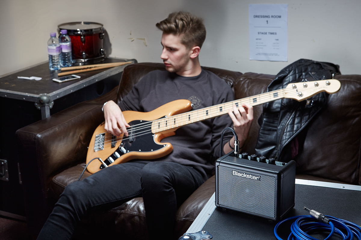 Гитарный комбоусилитель BLACKSTAR FLY 3 BASS