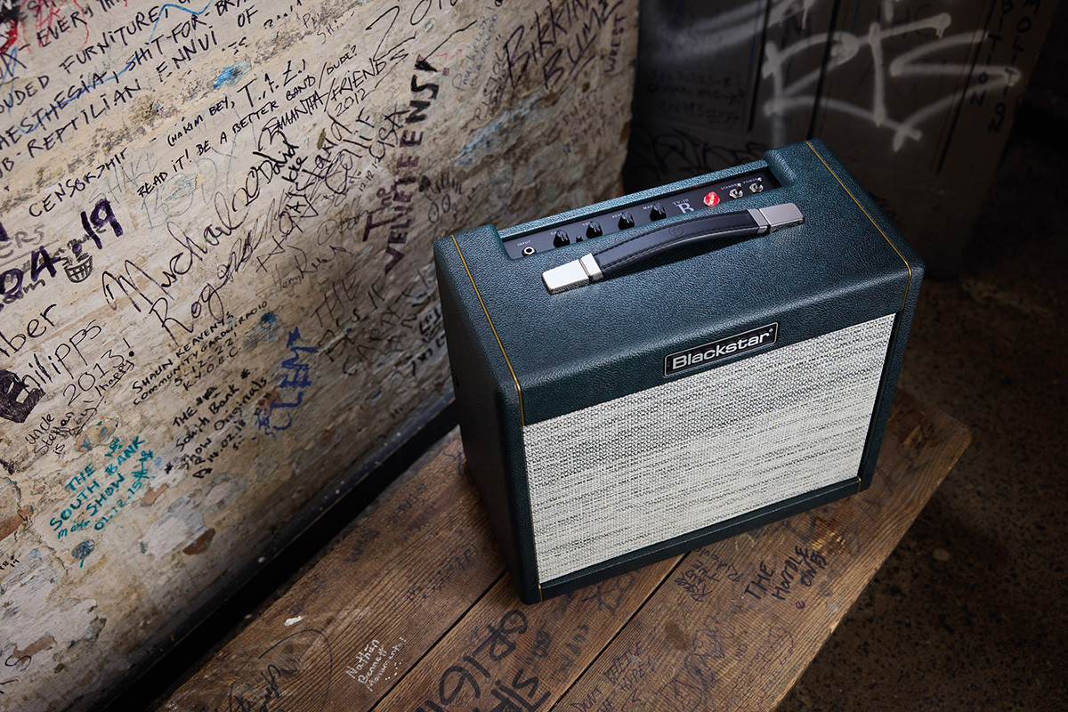 Гитарный комбоусилитель BLACKSTAR TV-10 B COMBO