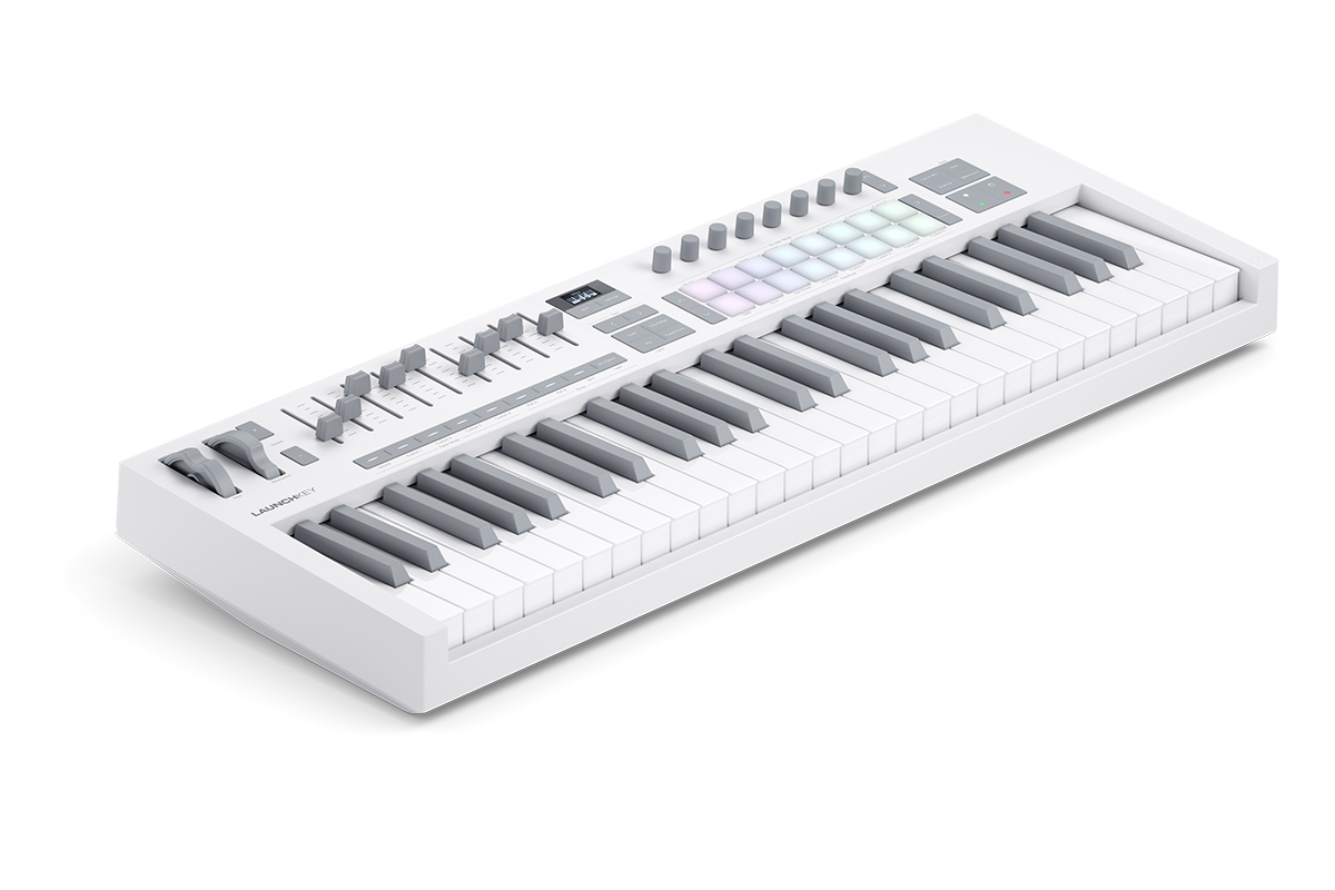 MIDI клавиатура NOVATION Launchkey 49 MK4 White Edition