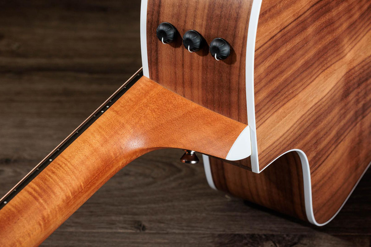 Гітара електроакустична TAYLOR GUITARS 214CE