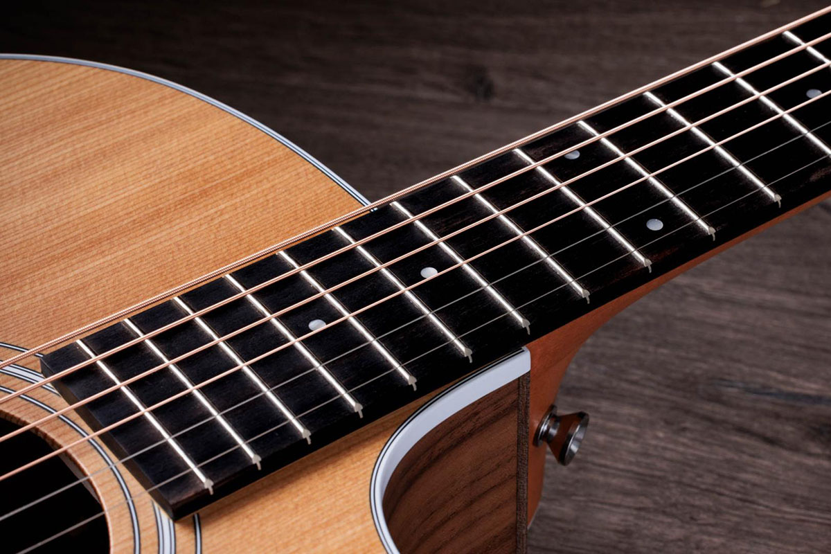 Гітара електроакустична TAYLOR GUITARS 214CE