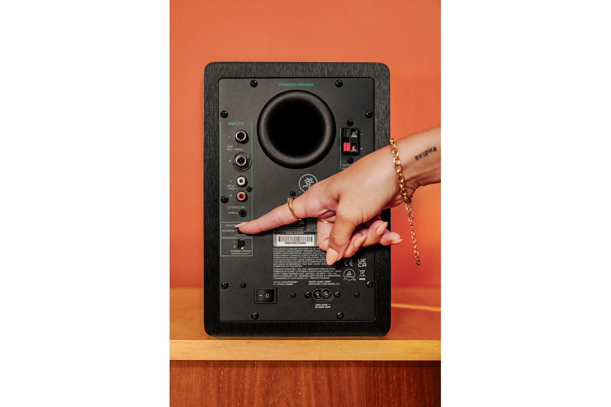 Студійний монітор MACKIE CR5BT GEN 3