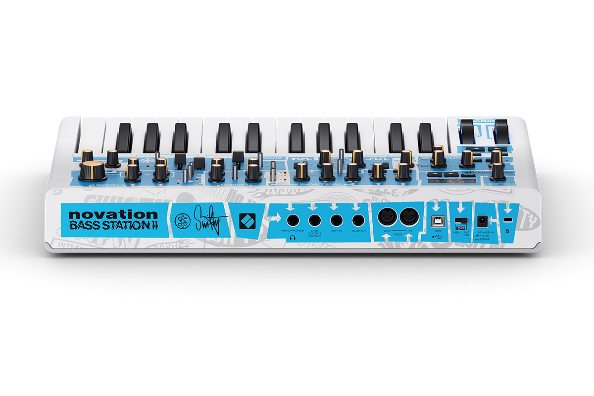 Синтезатор аналоговий NOVATION Bass Station II Swifty Edition