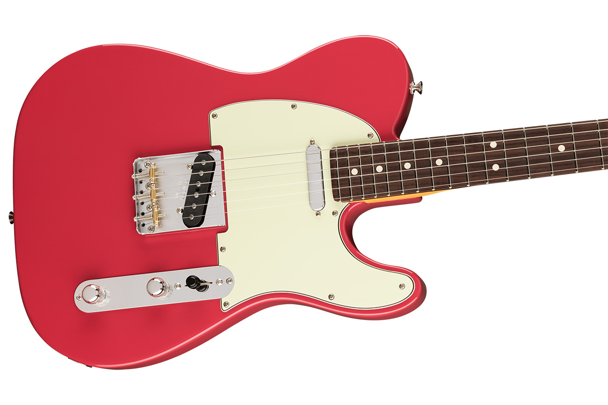 Електрогітара FENDER AMERICAN PROFESSIONAL CLASSIC TELECASTER FADED DAKOTA RED