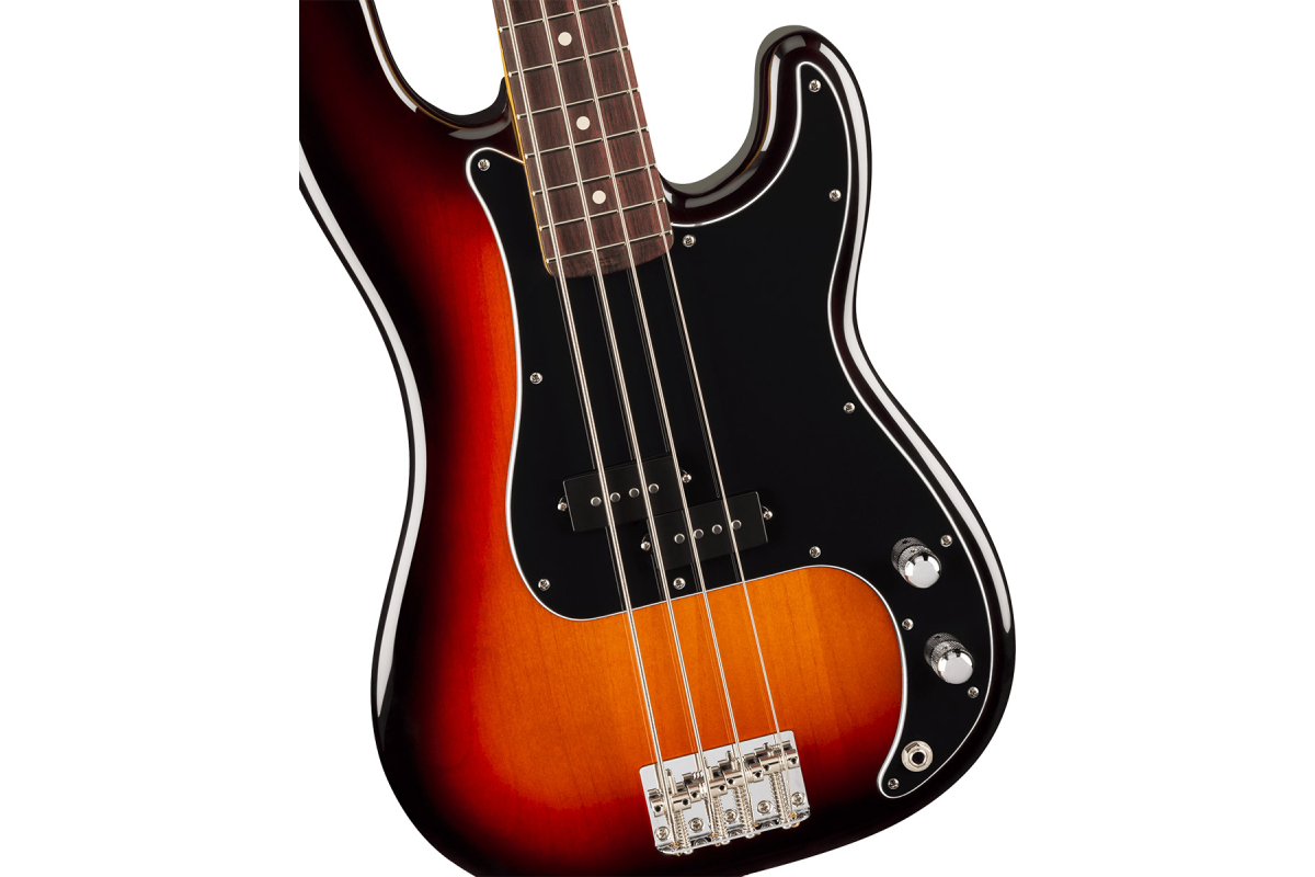 Бас-гітара FENDER AMERICAN PROFESSIONAL CLASSIC PRECISION BASS 3-COLOUR SUNBURST
