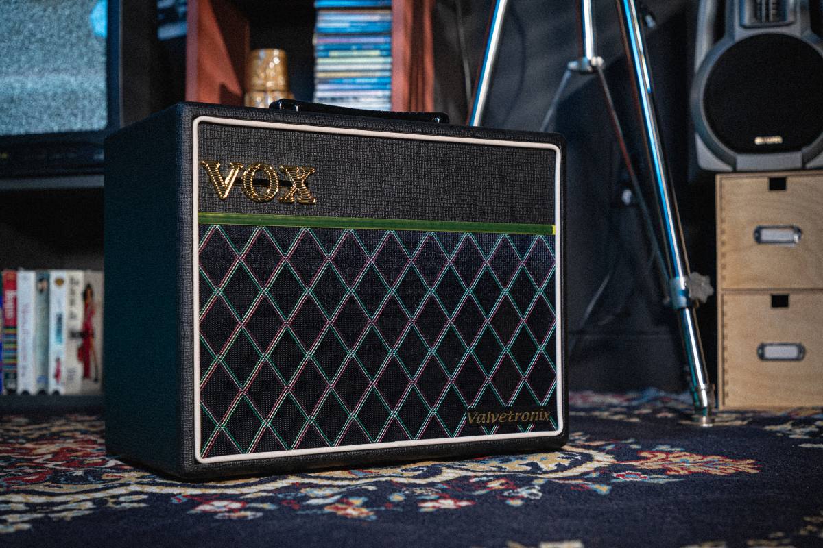 Гітарний комбопідсилювач VOX VT20X Classic Blue