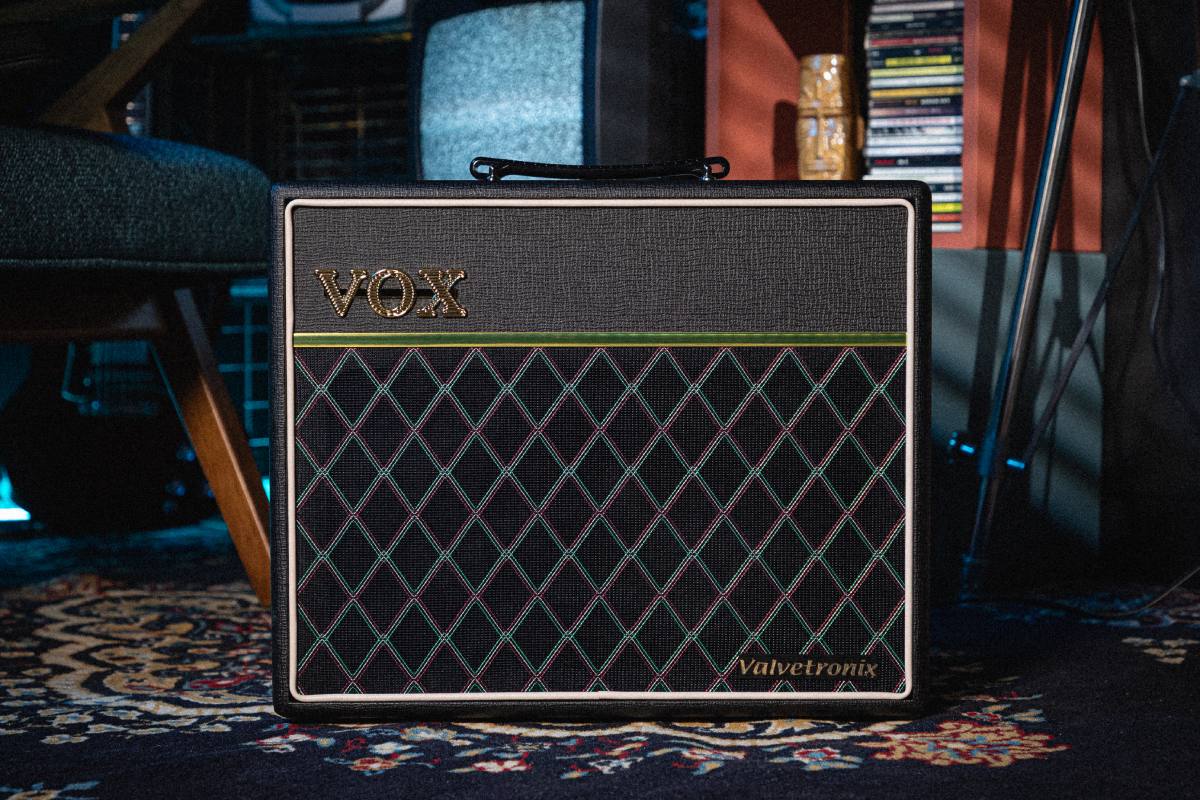 Гітарний комбопідсилювач VOX VT40X Classic Blue