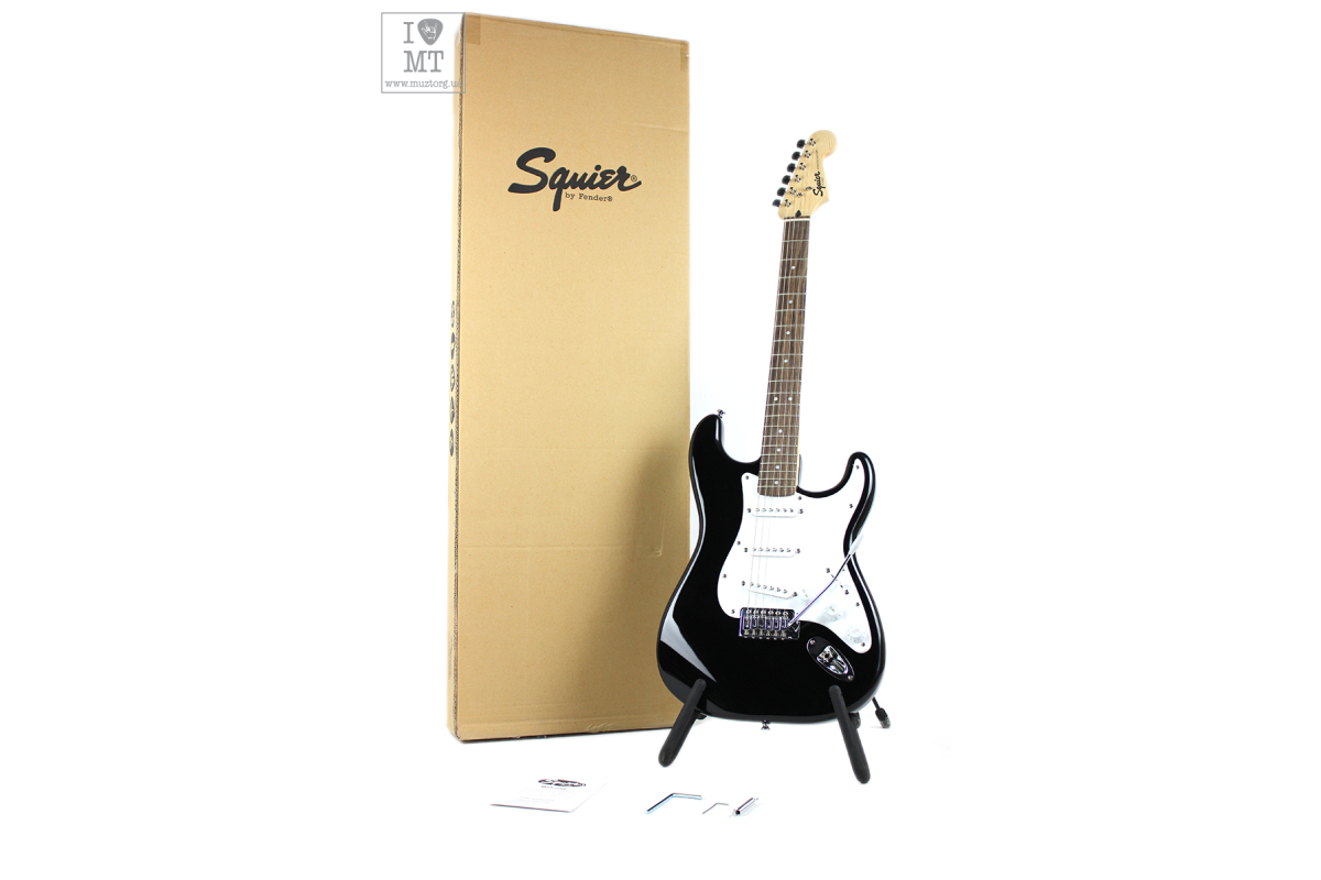 SQUIER by FENDER BULLET STRATOCASTER RW BK Электрогитара